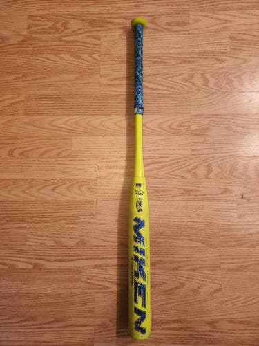Used Miken Composite Freak Bat (-9) 25 oz 34"