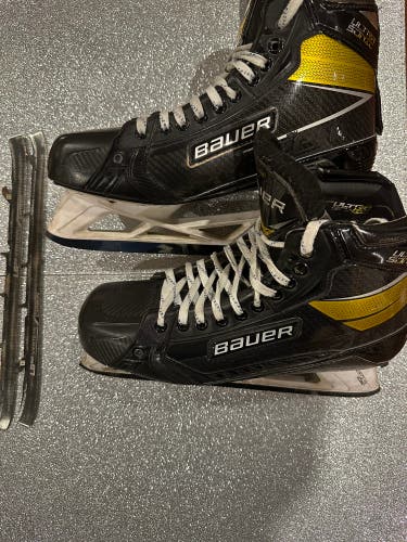 Senior Bauer Regular Width Size 11.5 Supreme UltraSonic Hockey Goalie Skates
