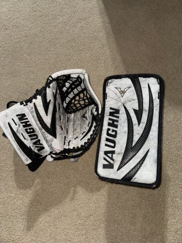 Intermediate Vaughn Velocity V5 Blocker and Glove