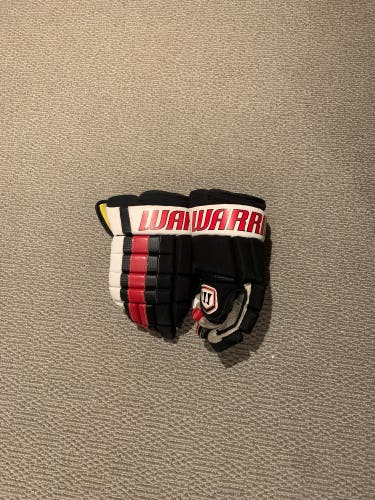 Warrior Franchise 14” Black Gloves