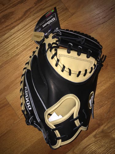 Wilson A2000 CM33 33.00"