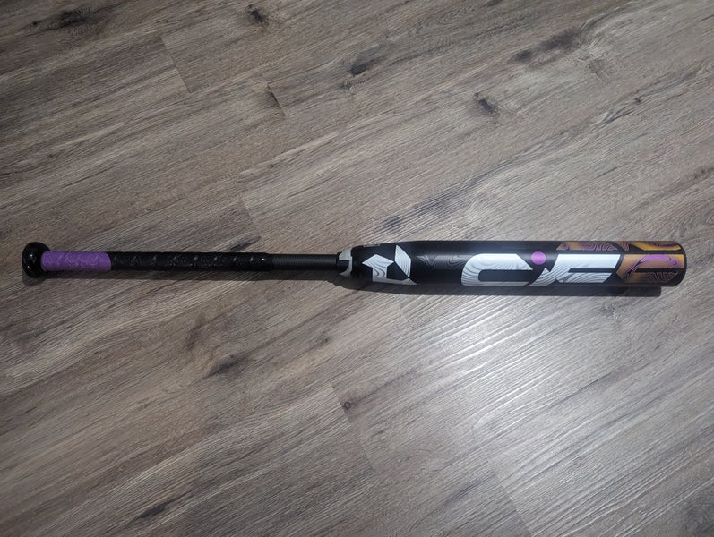 Used 2022 DeMarini Composite CF Bat (-11) 20 oz 31"