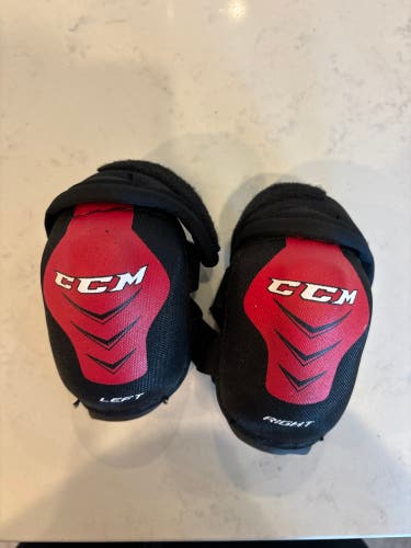 NEW Youth Small CCM QuickLite Elbow Pads