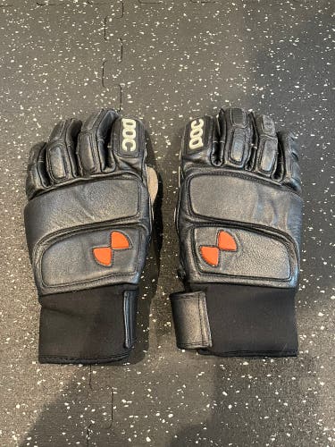Black Used Medium POC Gloves
