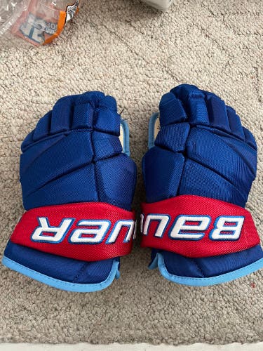 Maine Nordiques NAHL Bauer 14" Vapor Pro Team Gloves