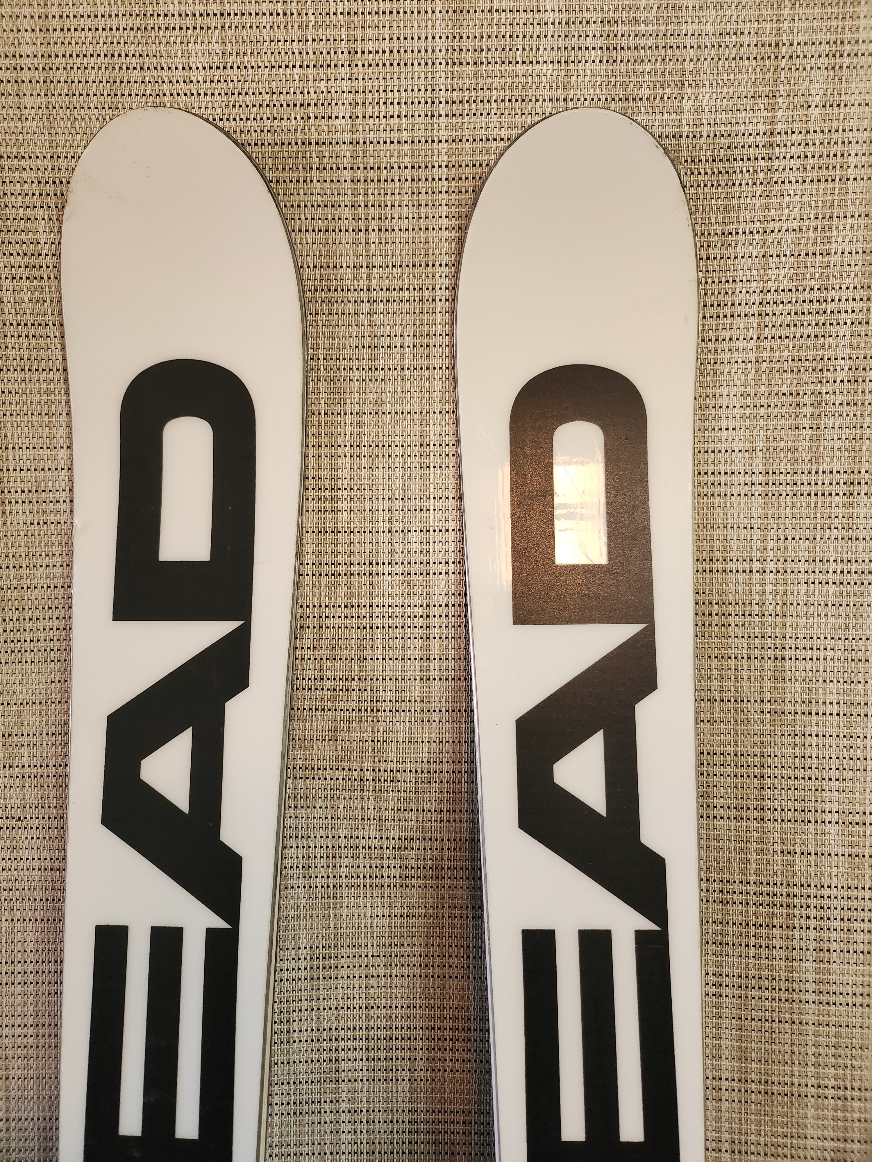 Used 2023 HEAD 176 cm Racing World Cup Rebels e-GS RD Skis With 