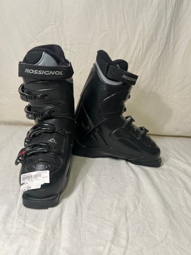 Used  Axium Ski Boots
