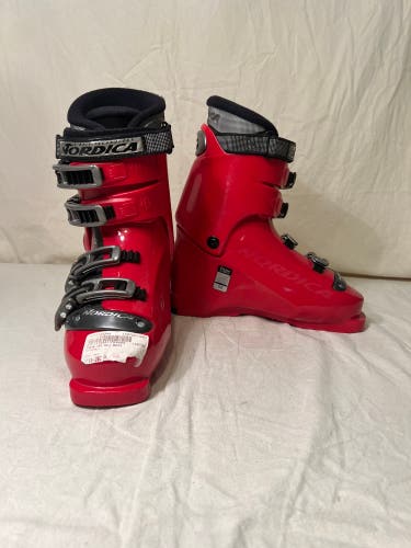Used  GP JR Ski Boots