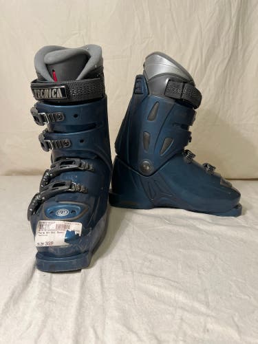 Used  Technica InnoTeo 7x Ski Boots