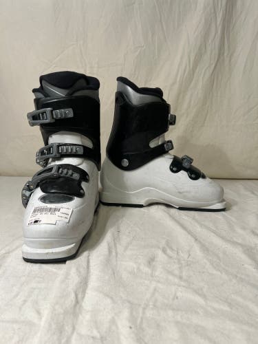 Used  SRN Ski Boots