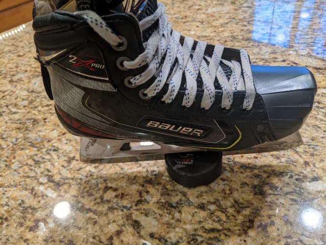 Senior Used Bauer Vapor 2X Pro Hockey Goalie Skates Regular Width Size 6.5 - 3 sets of runners