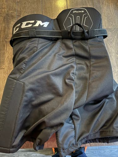 New Large CCM Tacks 9550 Hockey Pants