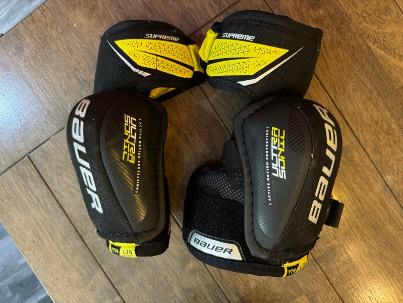 Used Large Bauer Supreme Ultrasonic Elbow Pads