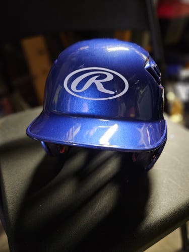 Used 6 1/8 - 7 1/8 Rawlings R16 Batting Helmet