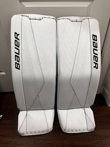 Large Bauer Supreme 3S Goalie Leg Pads
