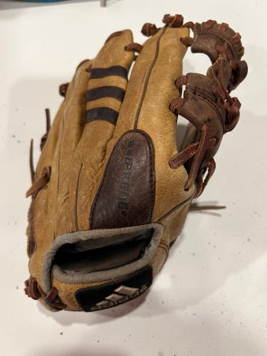 Infield 11.5" Baseball Glove