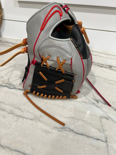 2022 Pitcher's 11.5" SHA/DO Pro Baseball Glove