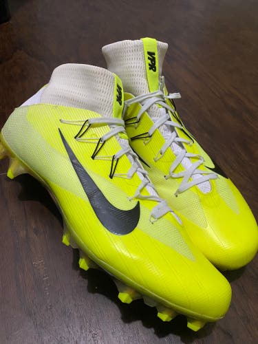 Nike Vapor Untouchable 2 Football Cleats SAMPLE size 15 RARE Neon Volt Green