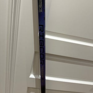 Senior Right Handed P29 RibCor Trigger 8 Pro Hockey Stick
