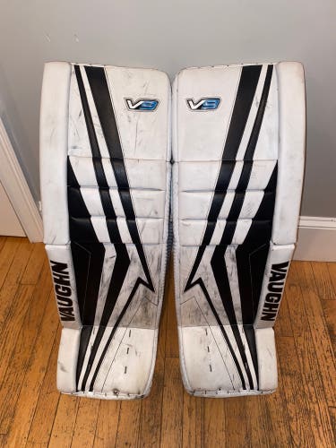 Used 34" Vaughn  Velocity V9 Pro Goalie Leg Pads