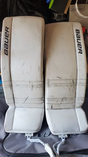 Sr Medium Bauer GSX Leg Pads