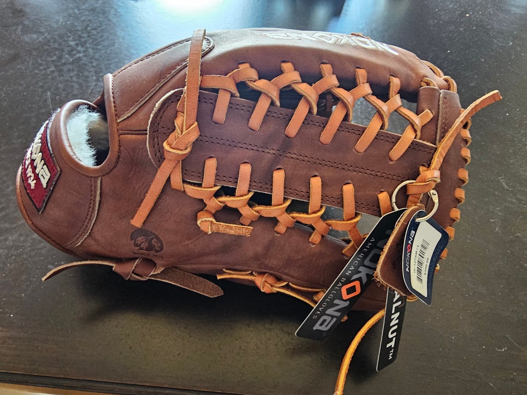 Nokona Baseball Gloves & Mitts New and Used on SidelineSwap