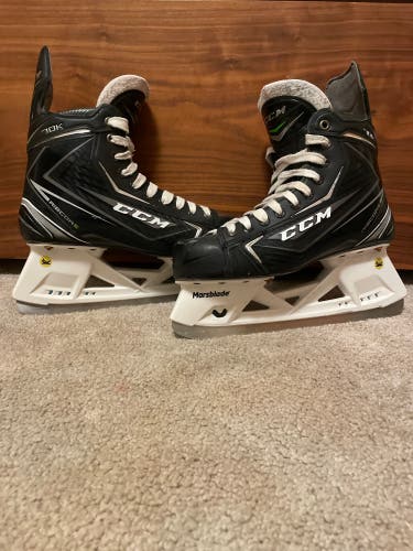 Senior CCM Regular Width   8 RibCor 70K Hockey Skates With Marsblade Holder and Profiled Steel