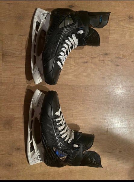 Used True Custom Skates With Tuuk Light Speed Holder Pulse Ti steel. Size 10 EE (Wide)