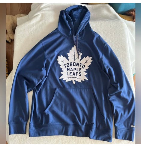 Toronto Maple Leafs Reebok hoodie men’s large
