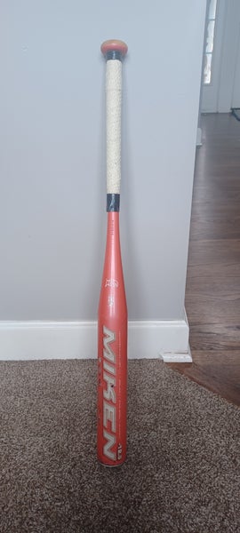 Used 2012 Miken Composite Halo Light Bat (-12.5) 17.5 oz 30"