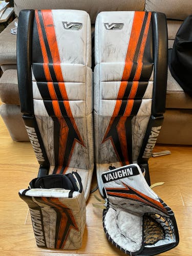 Used 35" Regular Vaughn V9 Pro Carbon Flyers Colors Goalie Full Set Pro Stock