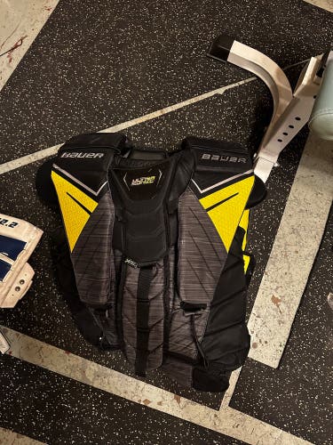 Used Large/Extra Large Bauer Pro Stock Supreme UltraSonic Goalie Chest Protector