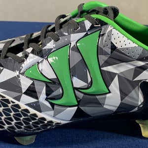 Warrior Soccer Cleats - Skreamer Men’s size 7.5