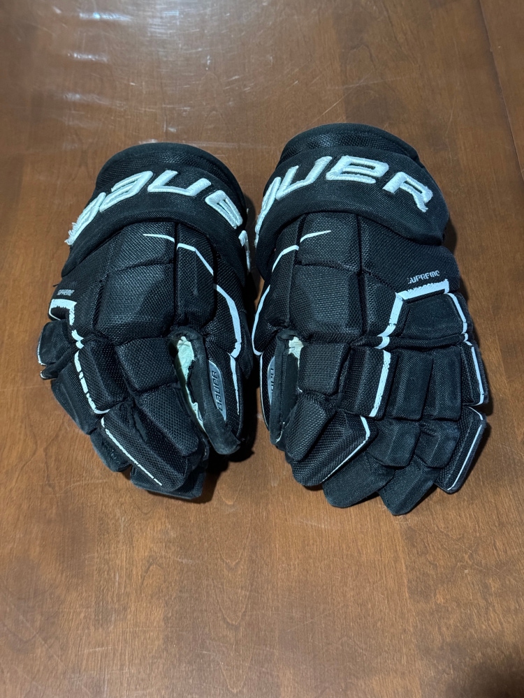 15’ Bauer Supreme 3S Pro Hockey Gloves