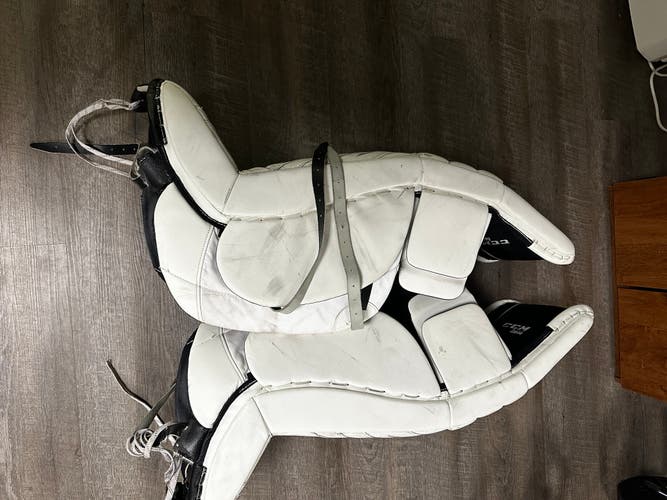 CCM E-Flex 4 Goalie Leg Pads 34+2