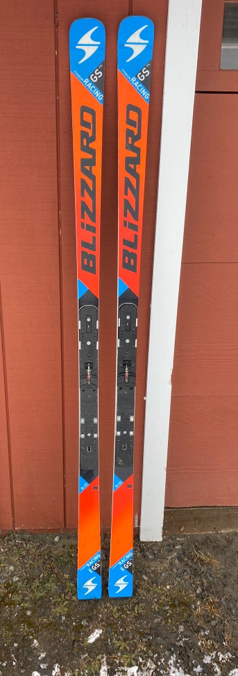 Blizzard  GS Skis 184cm 24m Radius