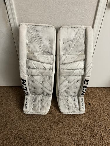 34" CCM  Eflex 5 Goalie Leg Pads