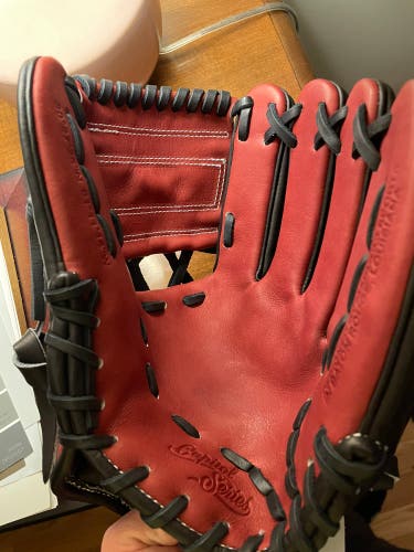 Marucci Capitol Series 11.25" Baseball Glove: MFGCP52A1