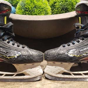 Junior Used Bauer Vapor 2X Pro Hockey Skates Regular Width Size 3