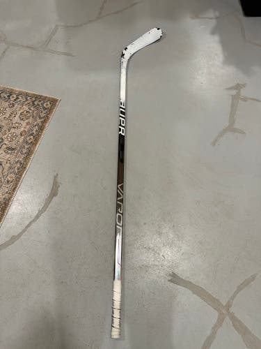 Senior Right Handed P92 Vapor Hyperlite Hockey Stick