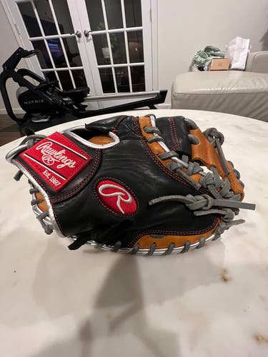 Catcher's 32" R9 Baseball Glove