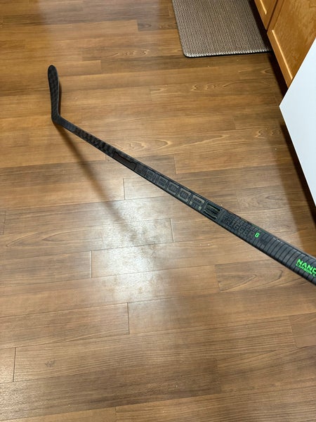 Senior Right Handed P28 RibCor Trigger 6 Pro Hockey Stick
