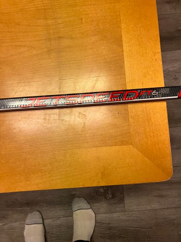 New Right Handed P29 Jetspeed FT6 Pro Hockey Stick