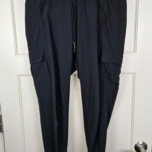 Athleta Sutton Jogger Cargo Pant Black Featherweight Women's Size XL