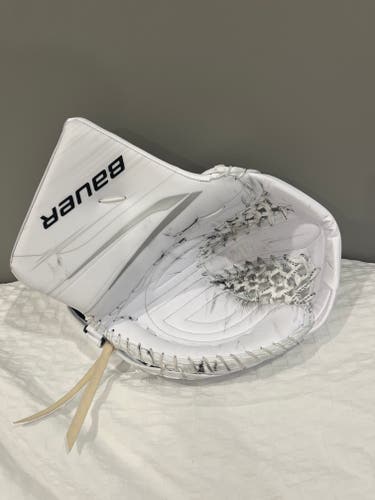 Bauer 580 Break (Vapor90) Hypetlite2 goalie glove
