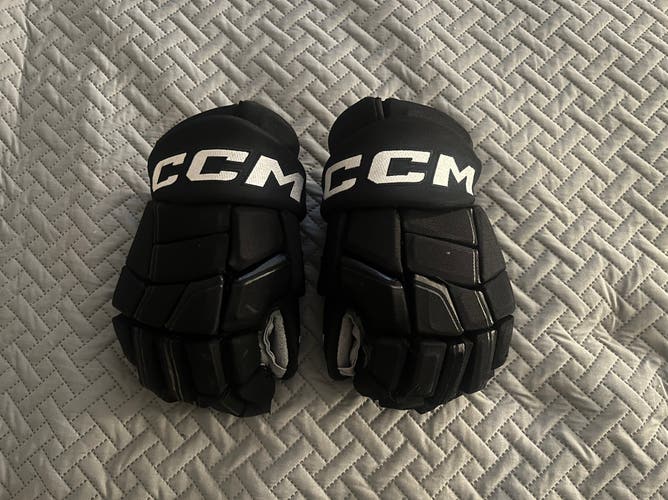 CCM HGQL pro stock hockey gloves- black 15”