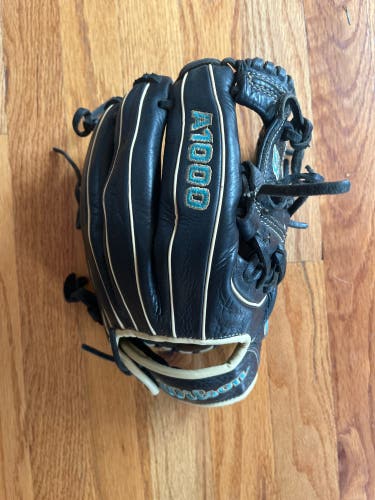 Used Infield 11.5" A1000 Baseball Glove