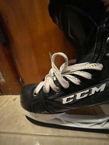 Senior Used CCM RibCor Platinum Hockey Skates Regular Width 7