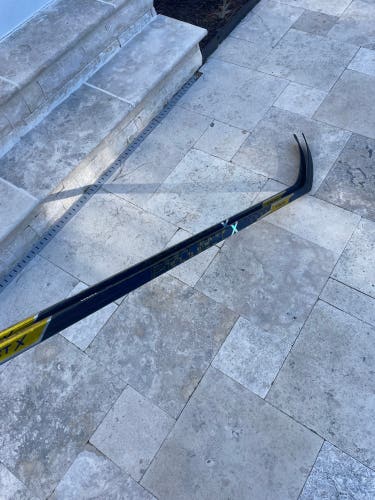 2-Pack Right Handed P29 Pro Stock Project X Hockey Stick