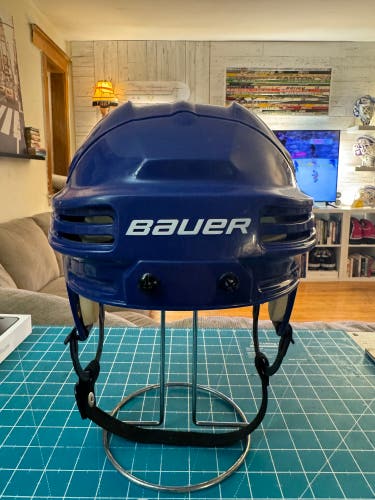 Bauer 4500 XL Hockey Helmet (Royal Blue)